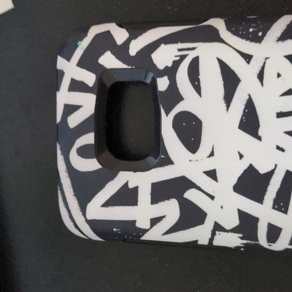 OtterBox Symmetry Case for Samsung Galaxy S7 Edge - Black/White Graffiti   RJ112 - Picture 5 of 10